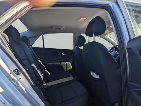 Used 2022 Kia Rio LX image 29
