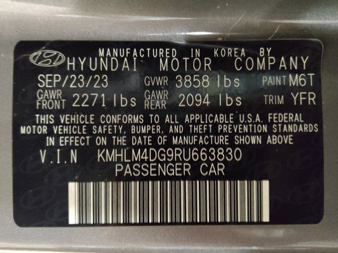 Used 2024 Hyundai Elantra SEL image 33