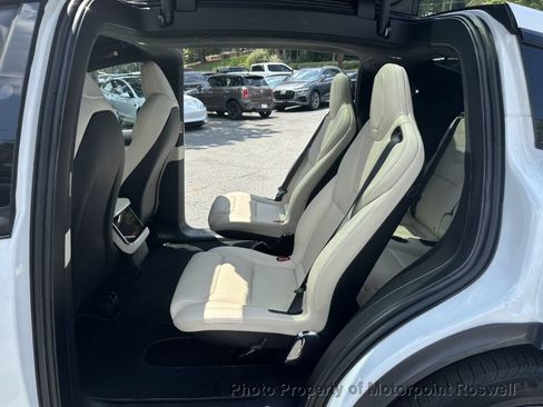 Used 2024 Tesla Model X AWD/4WD image 15