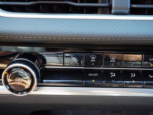 New 2026 Chevrolet Equinox LT w/ Safety and Technology Package image 14