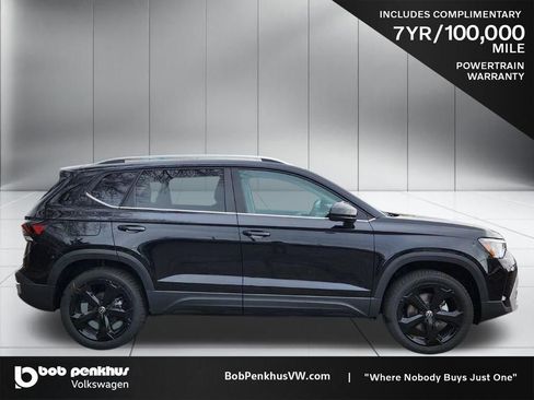 New 2026 Volkswagen Taos SEL image 27