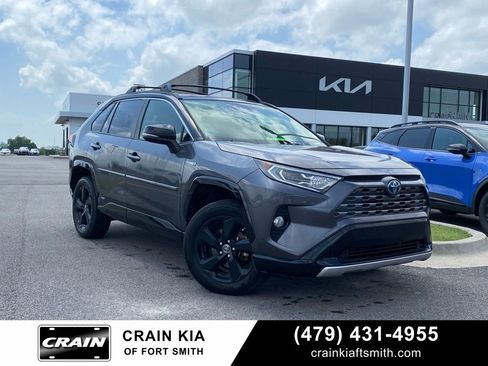 Used 2019 Toyota RAV4 XSE AWD/4WD image 1