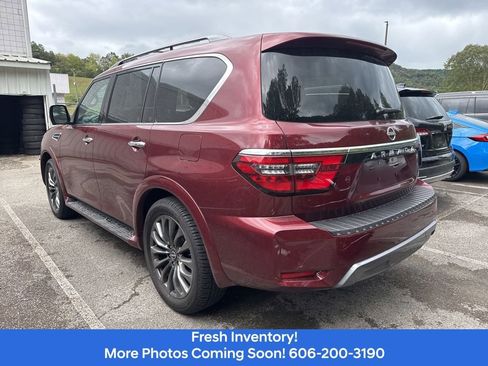 Used 2024 Nissan Armada Platinum w/ Captain's Chairs Package image 7