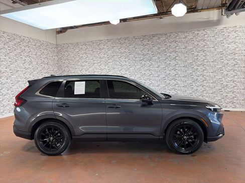 Used 2023 Honda CR-V Sport image 8