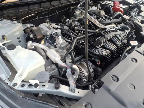 Used 2024 Nissan Altima 2.5 SV image 28