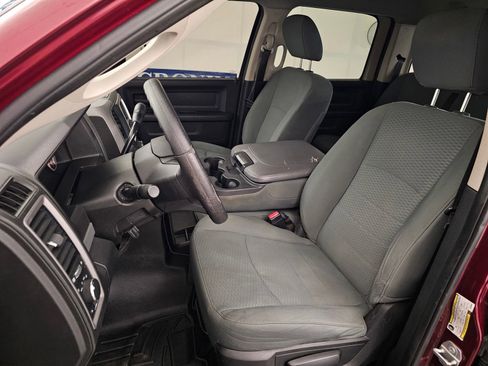 Used 2017 RAM 2500 Tradesman w/ Chrome Appearance Group image 14