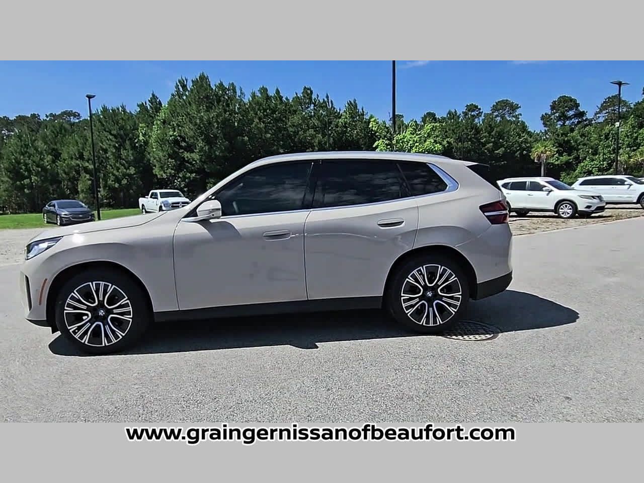Used 2025 BMW X3 xDrive30i w/ Premium Package AWD/4WD image 25