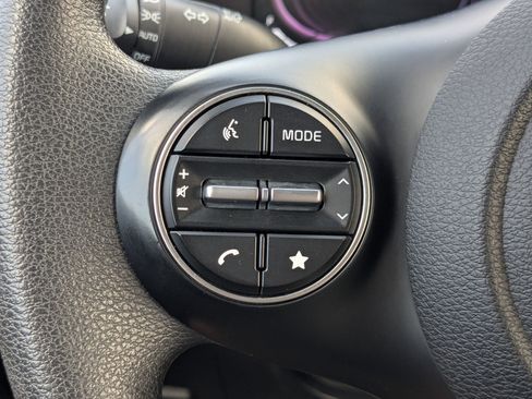 Used 2024 Kia Soul LX w/ Option Group 015 FWD image 19
