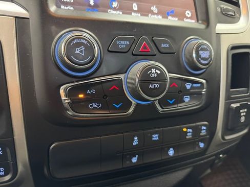 Used 2019 RAM 1500 Big Horn image 38
