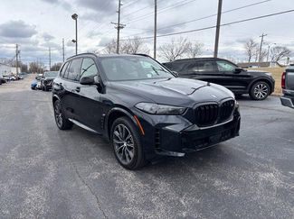 Used 2024 BMW X5 M60i video 3