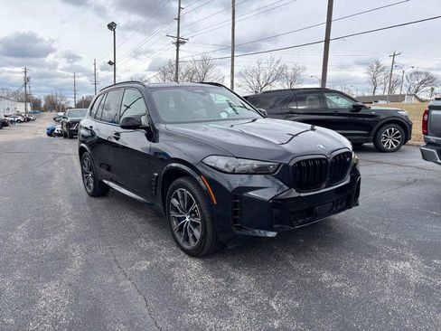 Used 2024 BMW X5 M60i image 3