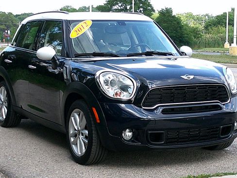 Used 2012 MINI Cooper Countryman S image 3