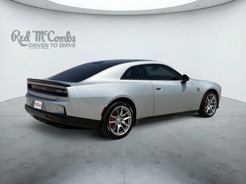 Used 2024 Dodge Charger Daytona Scat Pack w/ Plus Group AWD/4WD image 5