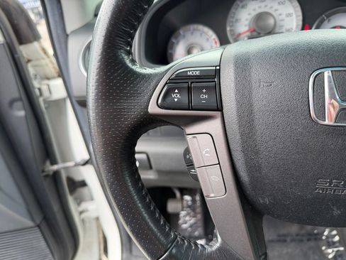Used 2013 Honda Pilot Touring image 14