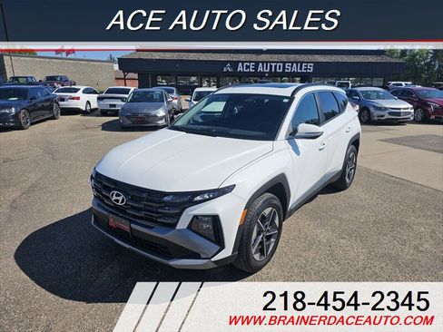 Used 2025 Hyundai Tucson SEL AWD/4WD image 1