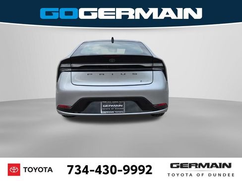 New 2026 Toyota Prius Plug-In Hybrid image 9