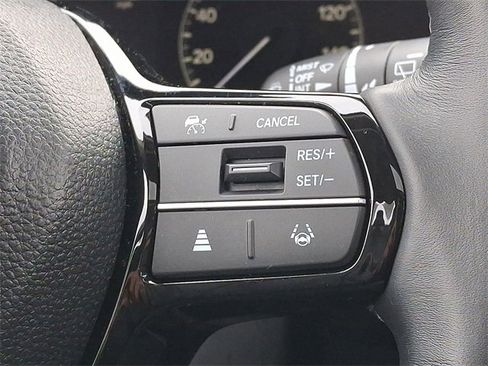 Certified 2024 Honda Civic EX-L image 18