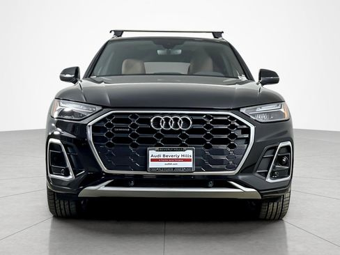 Used 2023 Audi Q5 2.0T Premium w/ Convenience Package AWD/4WD image 8