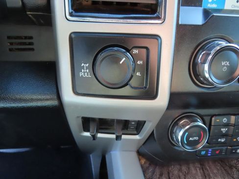 Used 2019 Ford F350 Lariat w/ Lariat Value Package image 37