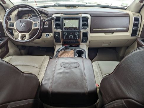 Used 2018 RAM 3500 Laramie Longhorn w/ Longhorn Southfork Package image 27