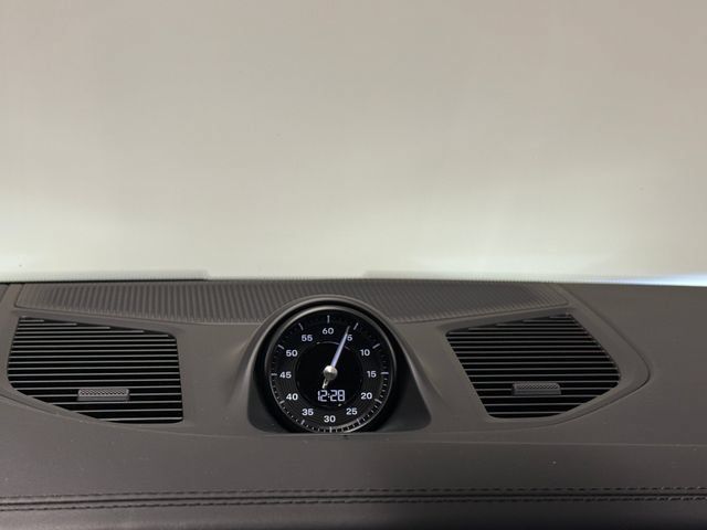 Certified 2024 Porsche Cayenne S AWD/4WD image 21