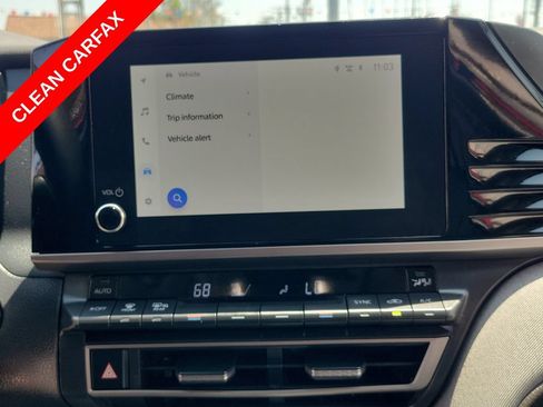 Used 2025 Toyota Camry LE FWD image 30