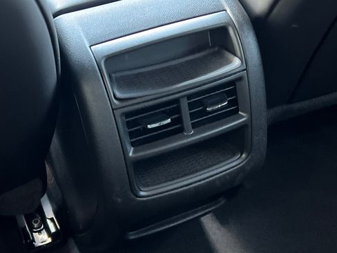 Used 2022 Cadillac XT5 Sportv w/ LPO, ONYX Package image 42