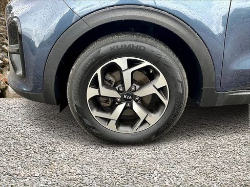 Used 2021 Kia Sportage LX image 8