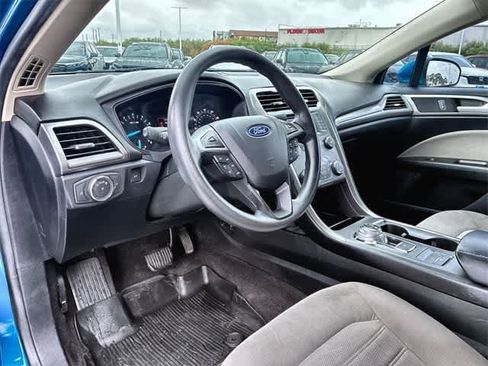 Used 2020 Ford Fusion S image 2