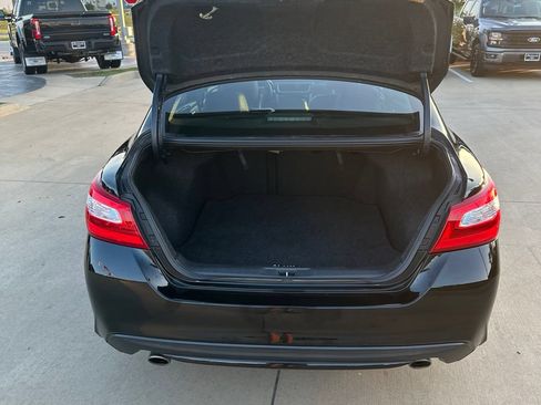 Used 2017 Nissan Altima 2.5 SL w/ 2.5 Technology Package FWD image 12