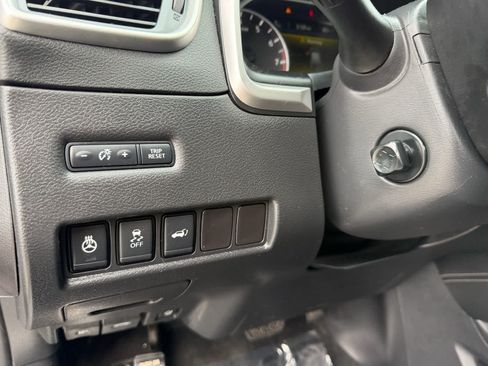 Certified 2016 Nissan Murano Platinum w/ Platinum Technology Package FWD image 26