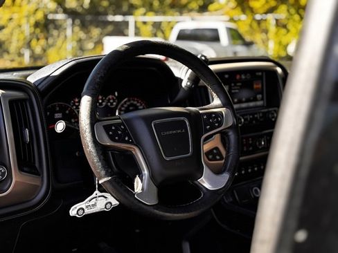 Used 2015 GMC Sierra 1500 Denali image 8