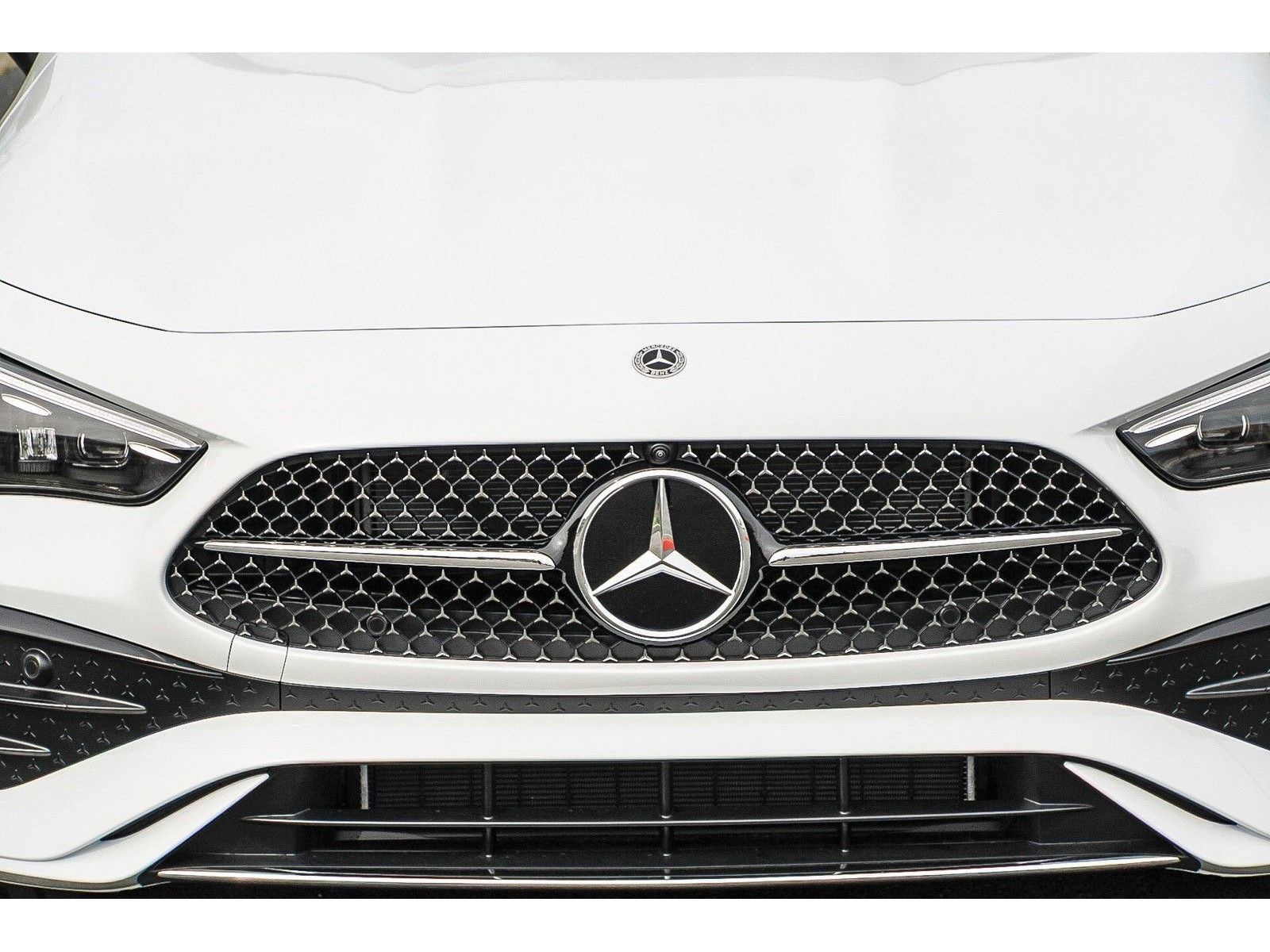 New 2026 Mercedes-Benz CLE 450 4MATIC Cabriolet image 7