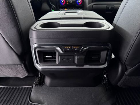 Certified 2021 Chevrolet Silverado 2500 LTZ w/ LTZ Plus Package image 31