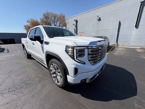 Used 2023 GMC Sierra 1500 Denali image 7