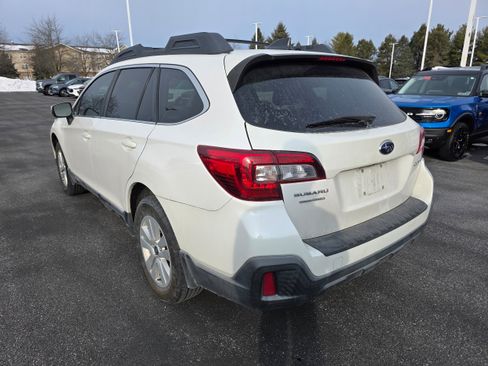 Used 2019 Subaru Outback 2.5i Premium w/ Popular Package #2 image 3