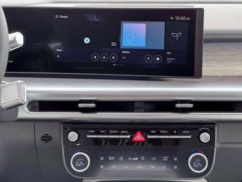 New 2026 Hyundai Ioniq 9 Limited image 19