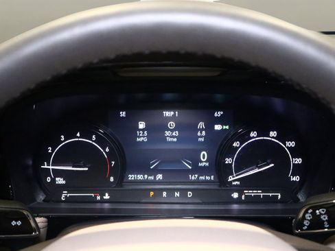 Used 2022 Lincoln Corsair FWD w/ Equipment Group 101A image 13