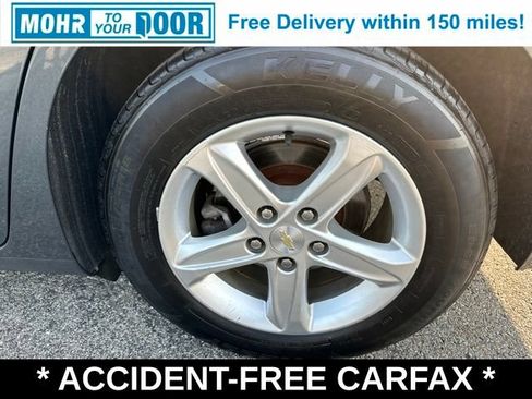 Used 2021 Chevrolet Malibu LS FWD image 47