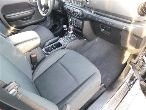 Used 2023 Jeep Wrangler Unlimited Sport AWD/4WD image 29