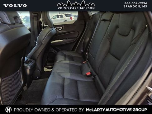 Used 2024 Volvo XC60 B5 Plus AWD/4WD image 20