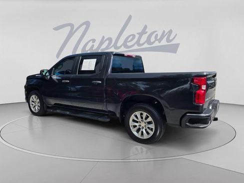Used 2023 Chevrolet Silverado 1500 Custom RWD image 9