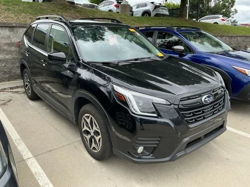 Certified 2023 Subaru Forester Premium AWD/4WD image 5