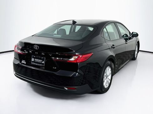 Used 2025 Toyota Camry LE FWD image 20
