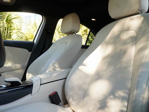 Used 2021 Mercedes-Benz A 220 w/ Premium Package image 15