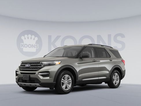 Used 2020 Ford Explorer XLT w/ Comfort Package AWD/4WD image 1