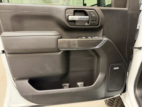 Used 2023 GMC Sierra 2500 AT4 w/ AT4 Premium Plus Package image 15