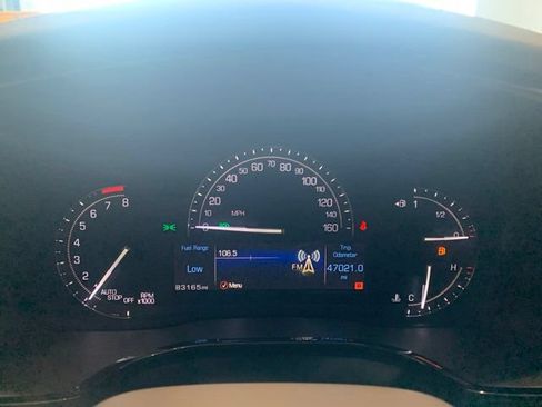 Used 2018 Cadillac XT5 Luxury w/ Driver Awareness Package AWD/4WD image 16