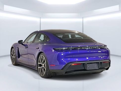 Certified 2025 Porsche Taycan AWD/4WD image 3