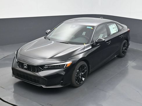 Used 2025 Honda Civic Sport image 9